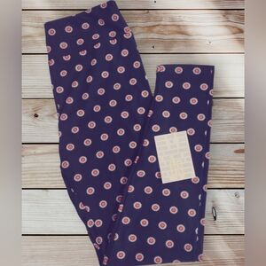 Navy Blue with white/red leggings